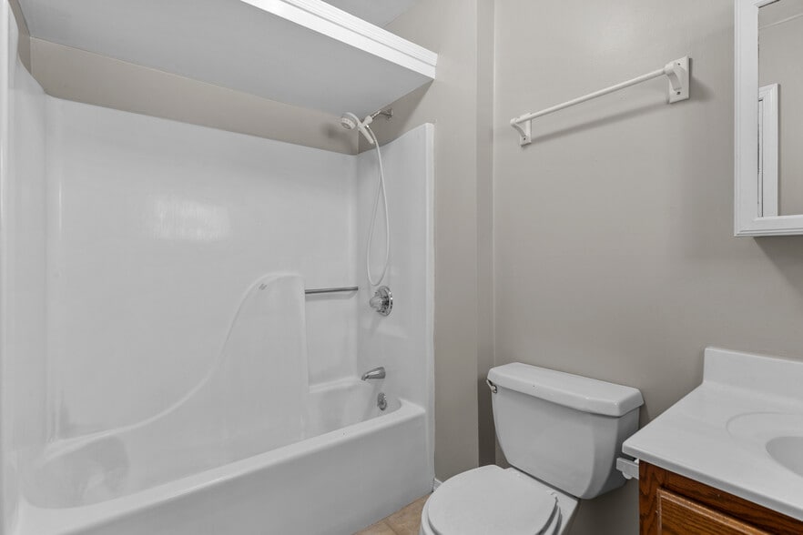 More Photos Of 1709 S 8th St, Saint Louis Apartments For Sale