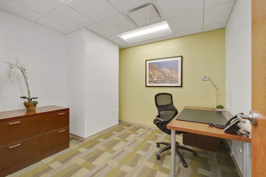 More Photos Of 1050 30th St NW, Washington Office For Lease