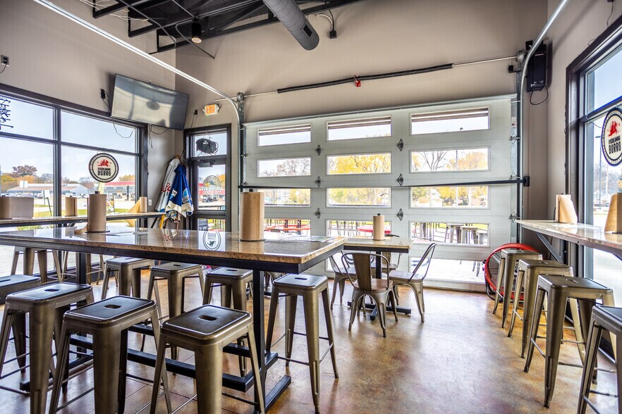 More Photos Of 320 HWY 71 S, Arnolds Park Restaurant For Sale