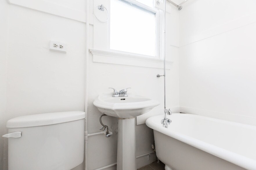More Photos Of 1163 Pine St, San Francisco Apartments For Sale