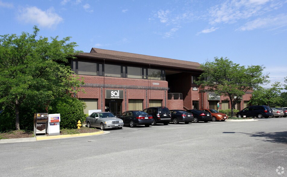 More Photos Of Office Pl, Woodbridge Unknown For Lease