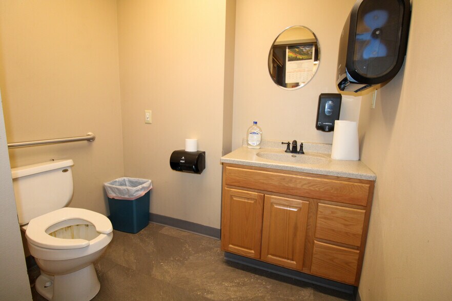 More Photos Of 6059 159th St, Galva Food Processing For Sale