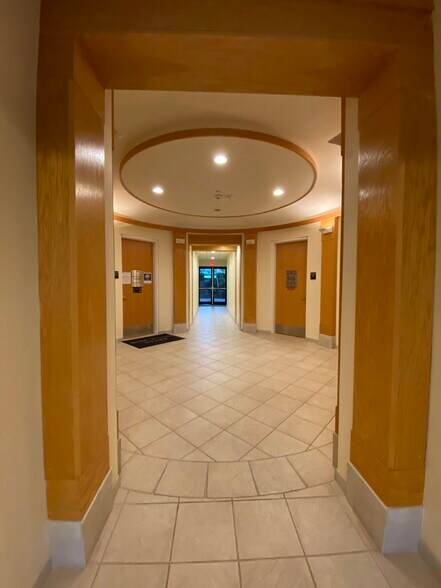 More Photos Of 943 Glenwood Station Ln, Charlottesville Medical For Lease