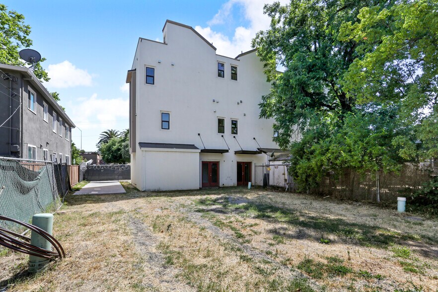 More Photos Of , Sacramento Unknown For Sale