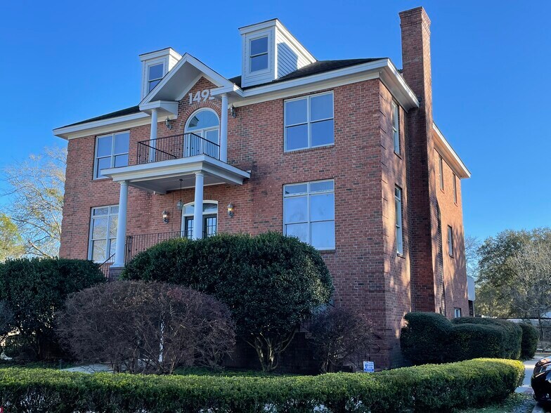 More Photos Of 1495 Remount Rd, North Charleston Office Residential For Sale