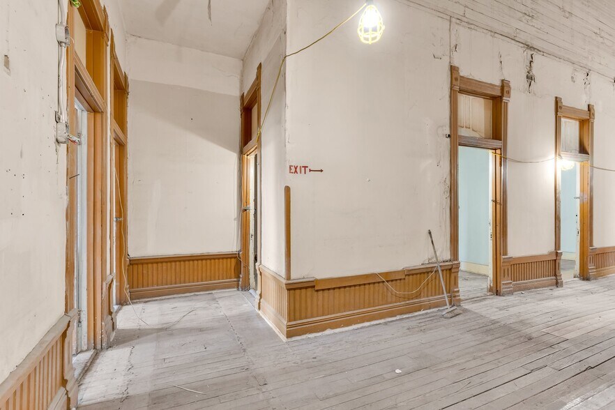 More Photos Of 111-117 Central Plz, Pueblo Storefront Retail Residential For Sale