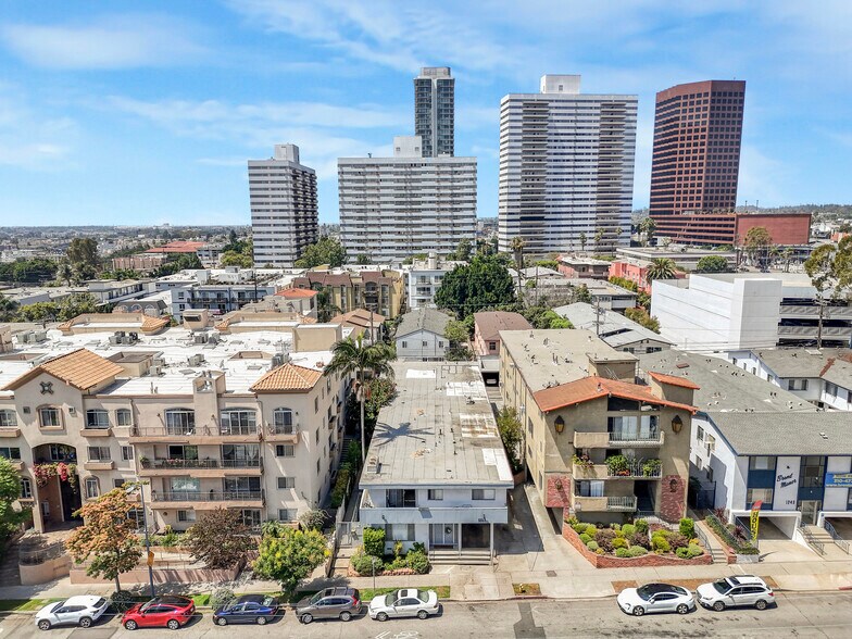 More Photos Of 1253 Federal Ave, Los Angeles Apartments For Sale