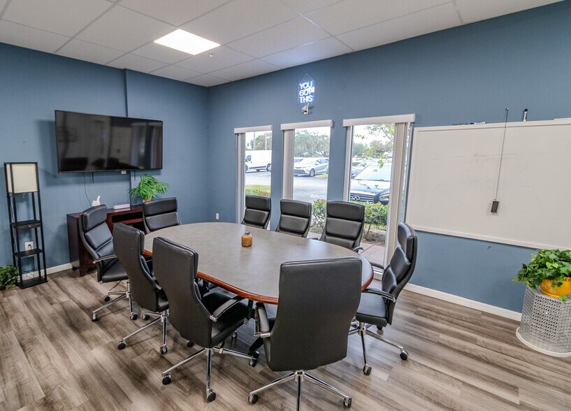 More Photos Of 642-660 SW Port St Lucie Blvd, Port Saint Lucie Coworking Space