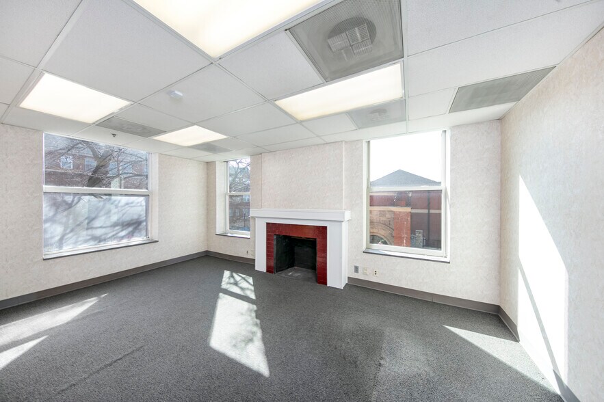 More Photos Of 1100 Pennsylvania Ave, Kansas City Office For Sale