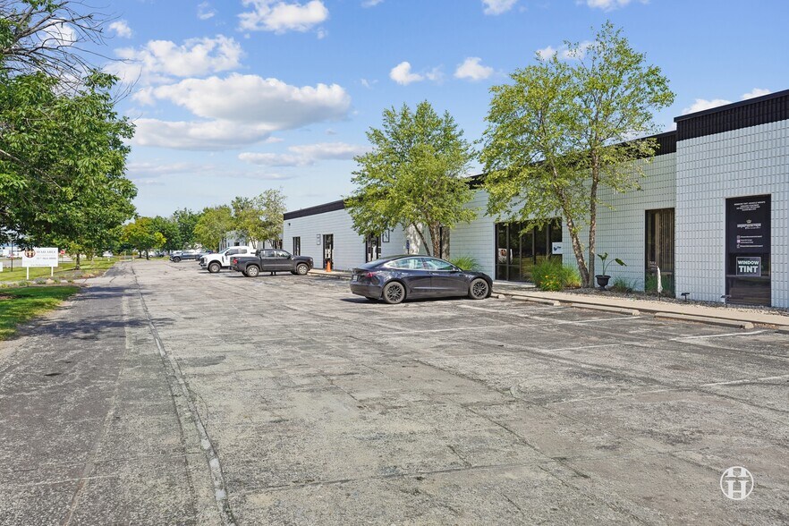 More Photos Of 5603 W Raymond St, Indianapolis Unknown For Lease