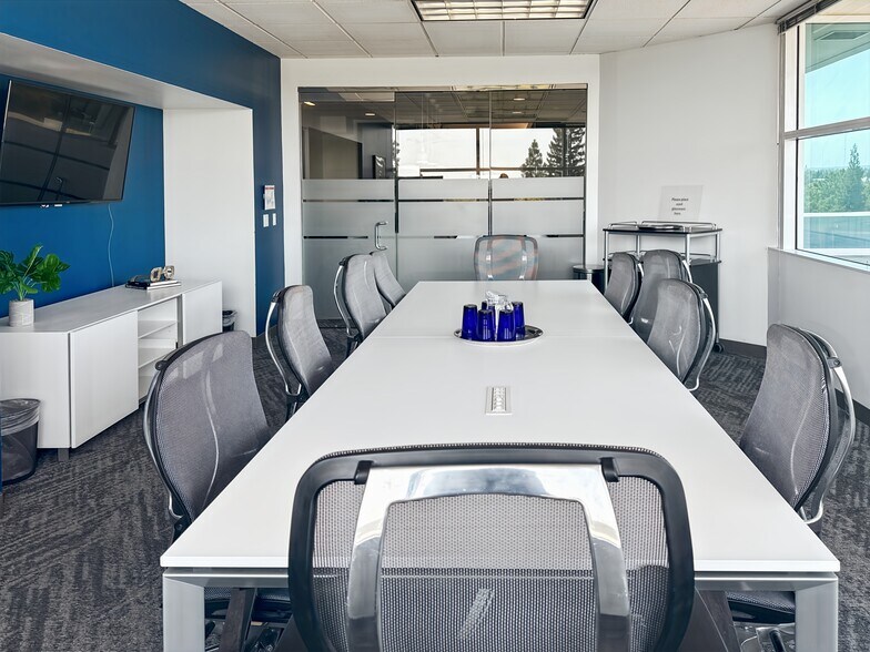 More Photos Of 3017 Douglas Blvd, Roseville Coworking Space