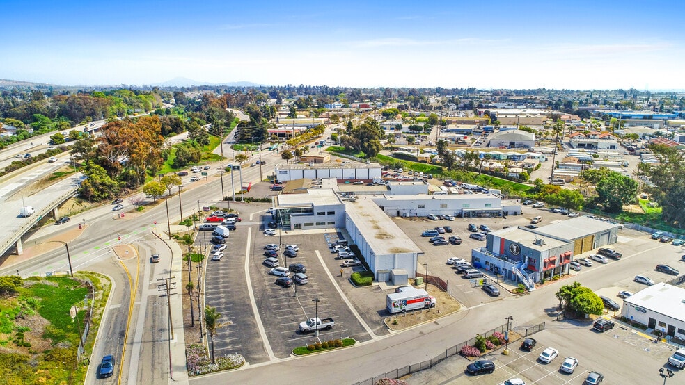 More Photos Of 3650 E Main St, Ventura Auto Dealership For Lease