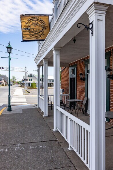 More Photos Of 219 N Market St, Selinsgrove Storefront Retail Residential For Sale