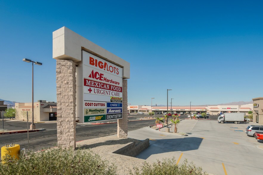 More Photos Of 1799 Kiowa Ave, Lake Havasu City Unknown For Lease