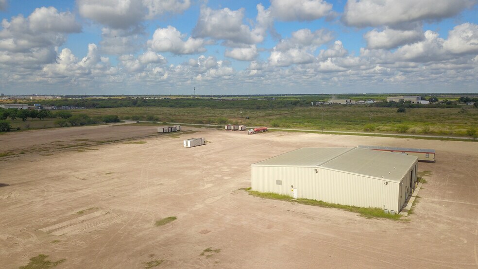 More Photos Of 8609 Lone Tree Rd, Victoria Industrial For Sale