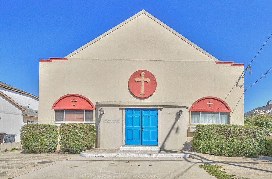 Primary Photo Of 326 Park St, Salinas Religious Facility For Sale