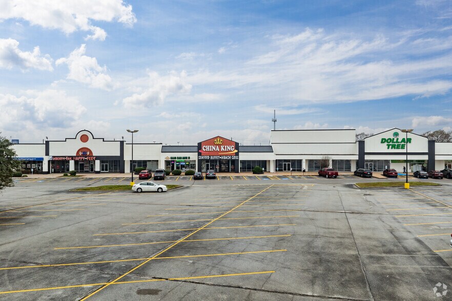 More Photos Of 11101 Fuqua St, Houston Unknown For Lease