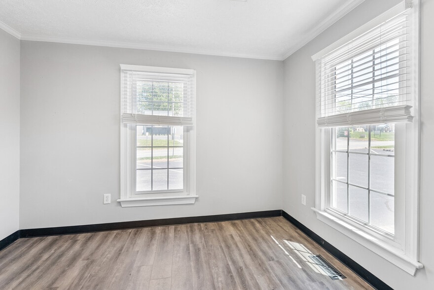 More Photos Of 6200 Fort Ave, Lynchburg Medical For Sale