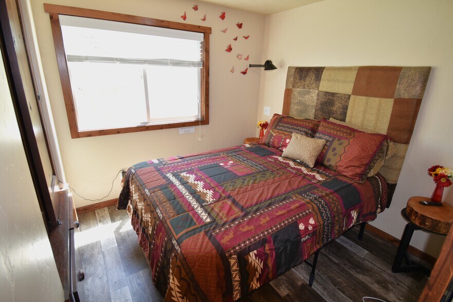 More Photos Of 3555 Yale Kilgore Rd, Island Park Multifamily For Sale