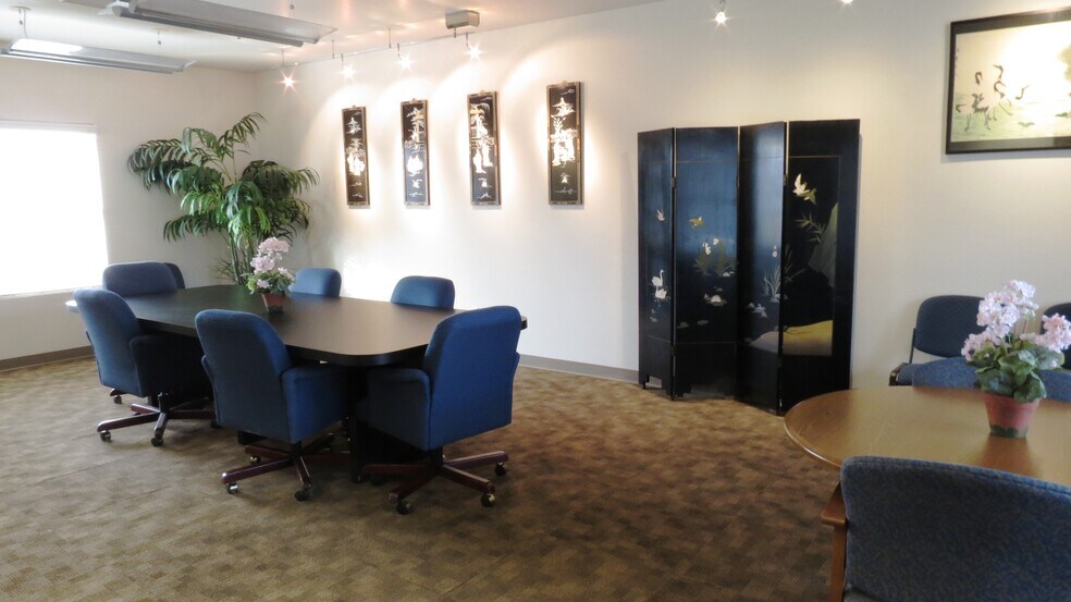 More Photos Of 1925 E Prater Way, Sparks Office For Sale