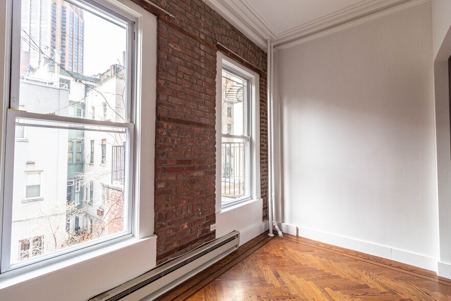 More Photos Of 114 E 37th St, New York Apartments For Sale