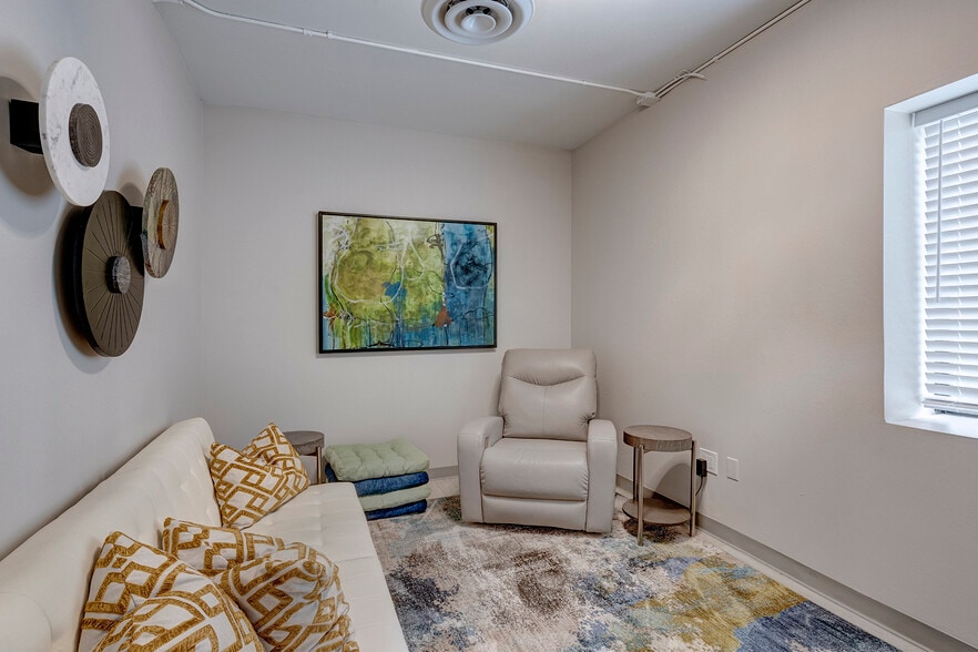 More Photos Of 1440 Blake St, Denver Office For Sale