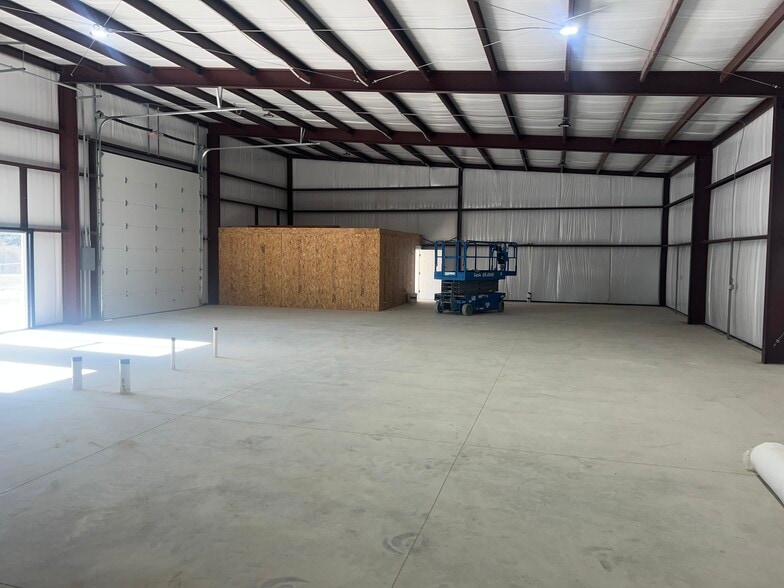 More Photos Of 4540 FM 1102, New Braunfels Unknown For Lease