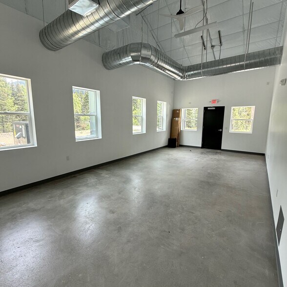 More Photos Of 110 Emma Rd, Taos Ski Valley Freestanding For Sale