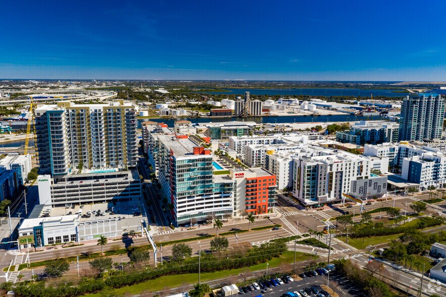 More Photos Of 1120 E Kennedy Blvd, Tampa Office For Sale