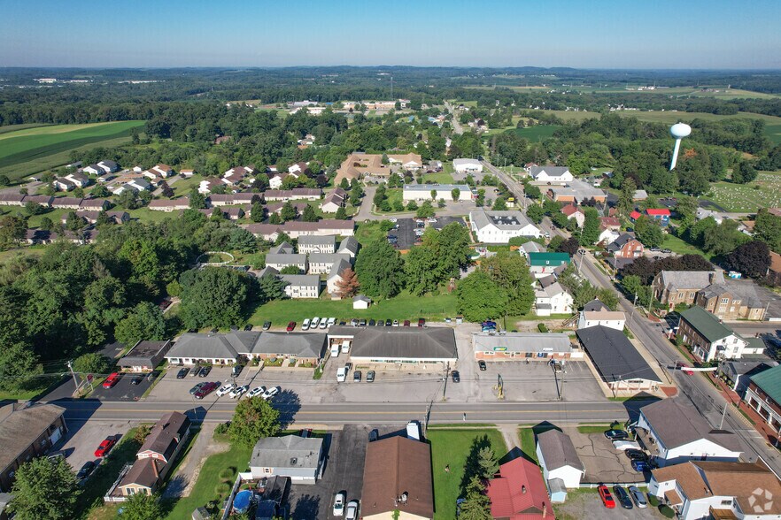 More Photos Of 132 Pittsburgh St, Saxonburg General Retail For Lease