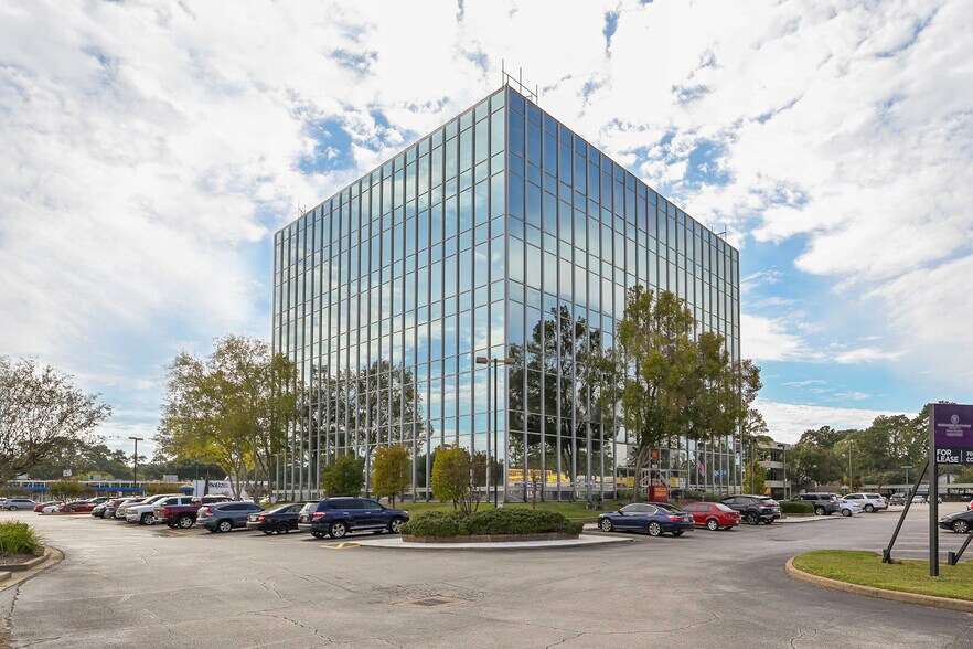 More Photos Of 5625 Cypress Creek Pky, Houston Office For Sale