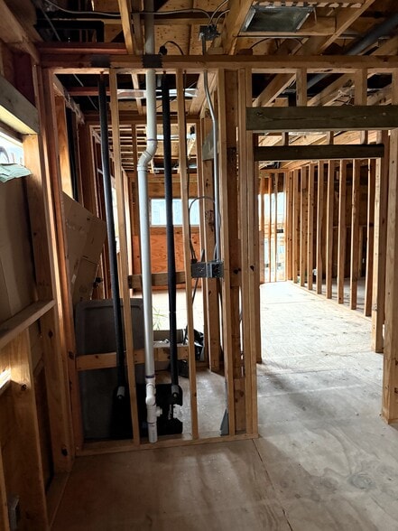 More Photos Of 1005 Hogan St, Houston Storefront Retail Office For Sale