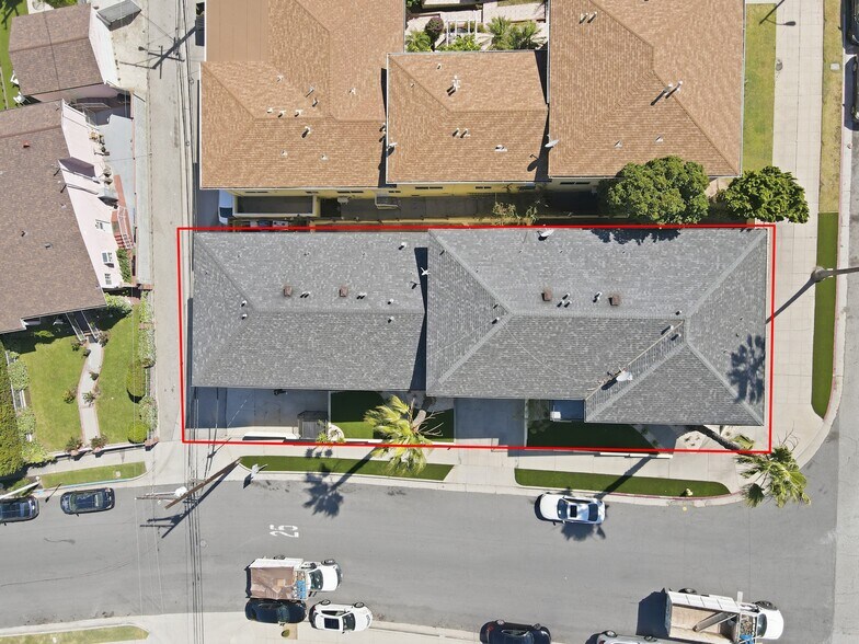 More Photos Of 4462 W 59th St, Los Angeles Apartments For Sale