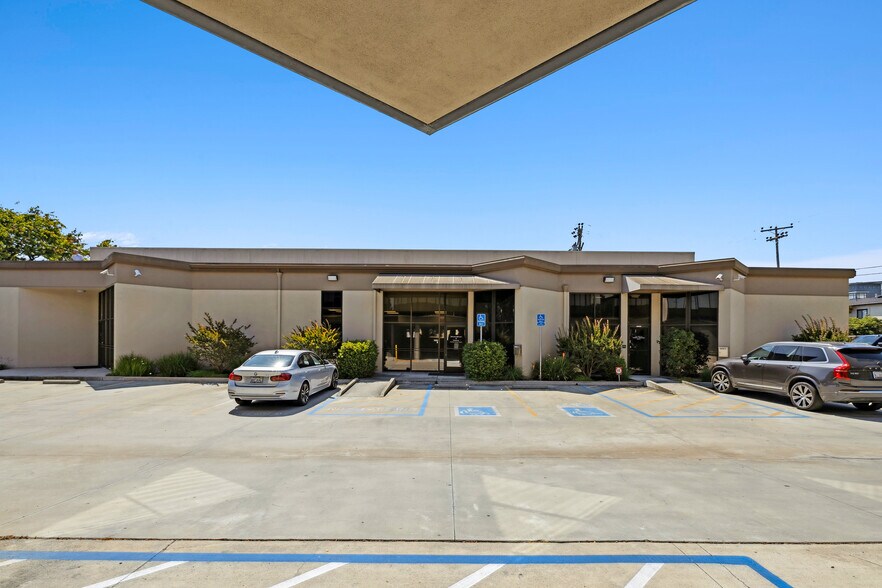 More Photos Of 550 Price Ave, Redwood City Office For Sale