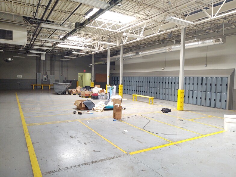 More Photos Of 970 Highway 127 N, Owenton Manufacturing For Sale