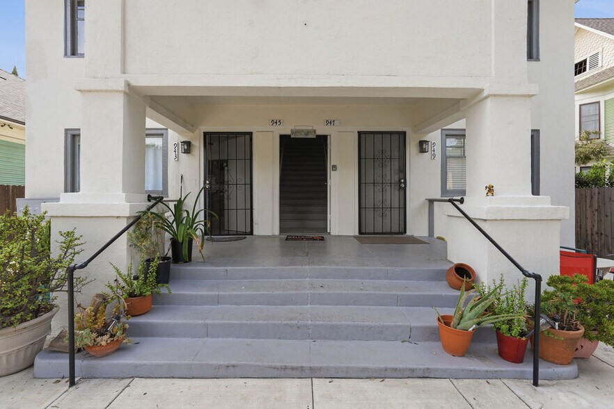 More Photos Of 943-949 Chestnut Ave, Long Beach Apartments For Sale