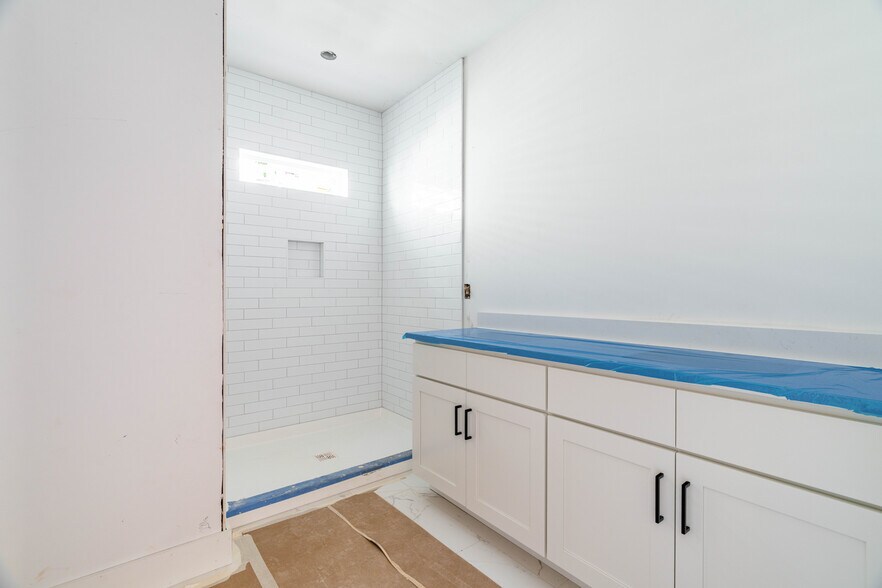 More Photos Of , Raleigh Specialty For Sale