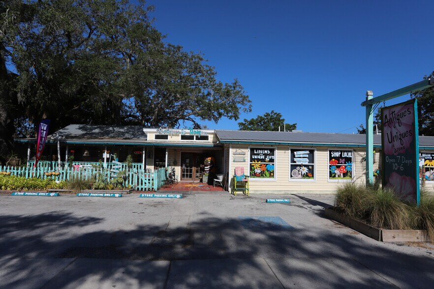 More Photos Of 272 Orange St, Palm Harbor Land For Sale
