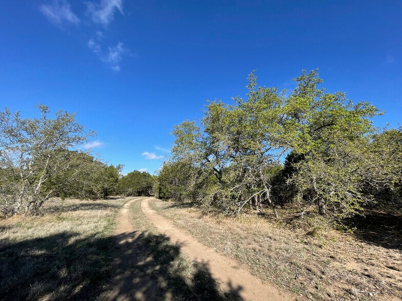 More Photos Of 1400 Greer ln, Burnet Land For Sale