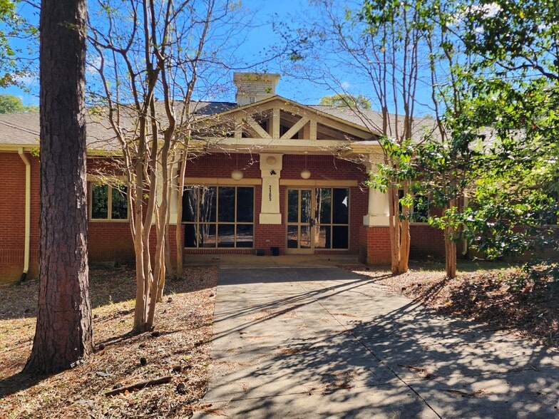 More Photos Of 301 21st Ave S, Birmingham Schools For Sale