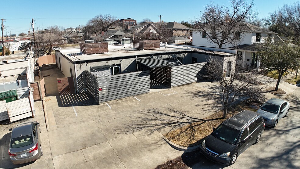 More Photos Of 1309 S Adams St, Fort Worth Loft Creative Space For Lease