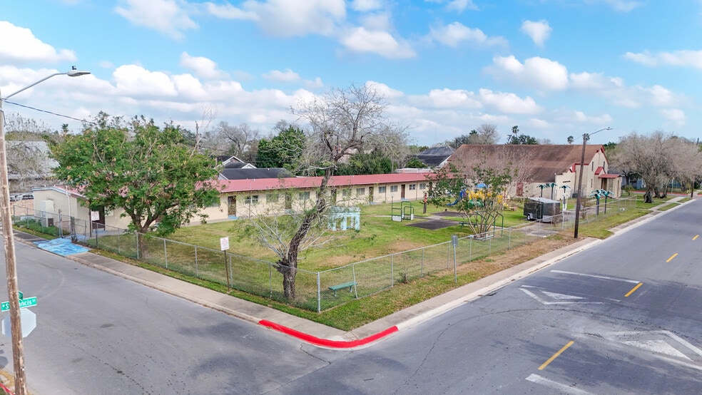 Primary Photo Of 624 E Saint Francis St, Brownsville Religious Facility For Sale