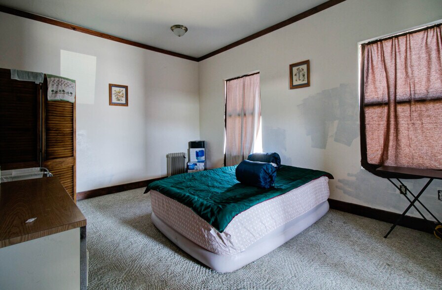 More Photos Of 155 S Miami Ave, Miami Storefront Retail Residential For Sale