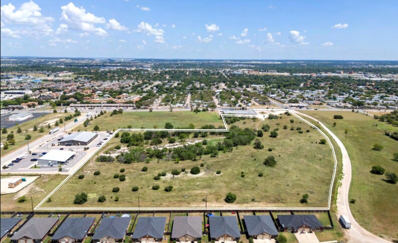 More Photos Of 102 W Elms Rd, Killeen Land For Lease