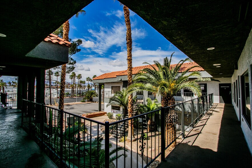 More Photos Of 3160 S Valley View Blvd, Las Vegas Medical For Lease