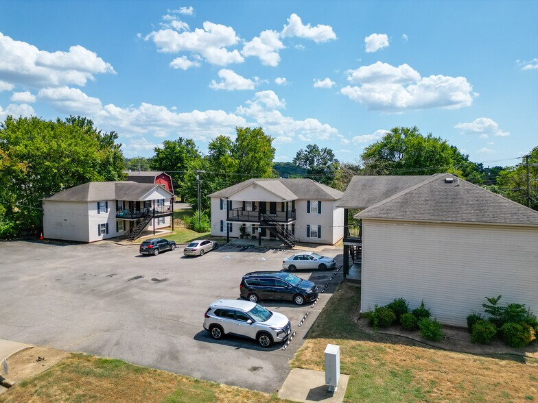 More Photos Of 1900 S Z St, Fort Smith Apartments For Sale