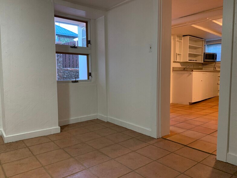 More Photos Of 309 N Humphreys St, Flagstaff Apartments For Sale
