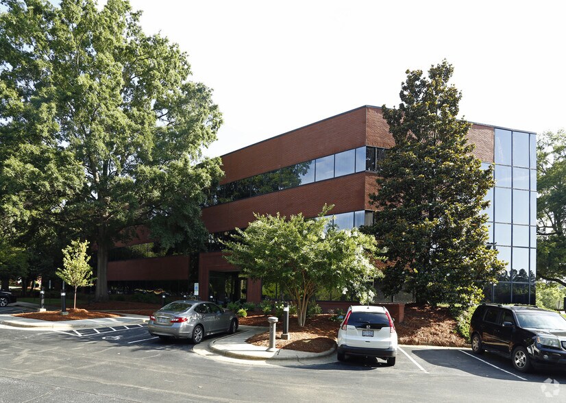 More Photos Of 6131 Falls of Neuse Rd, Raleigh Office For Lease