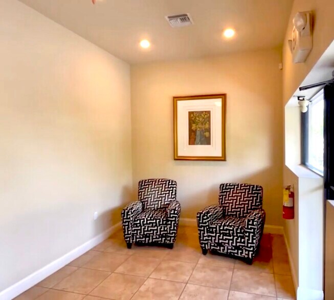 5433 Yahl St, Naples, FL 34109 Warehouse For Sale