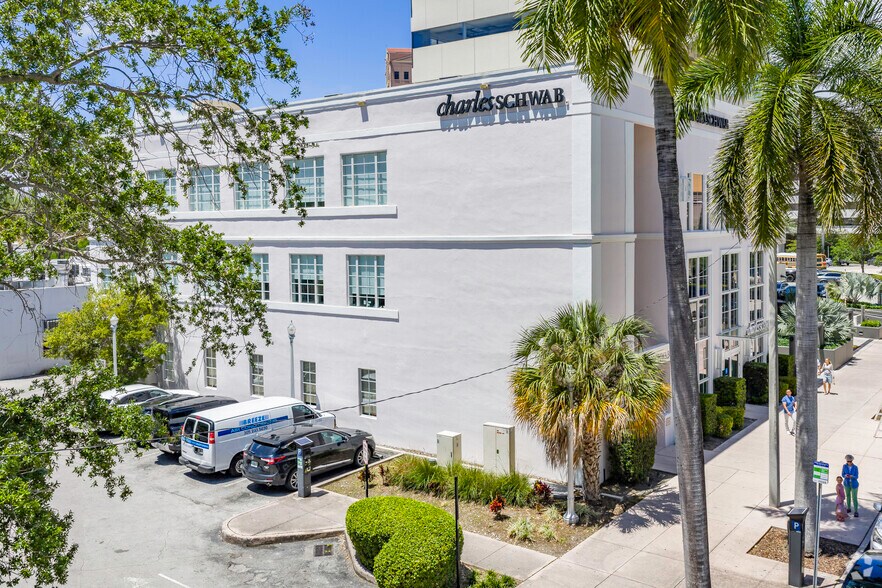 More Photos Of 110 Merrick Way, Coral Gables Office For Lease
